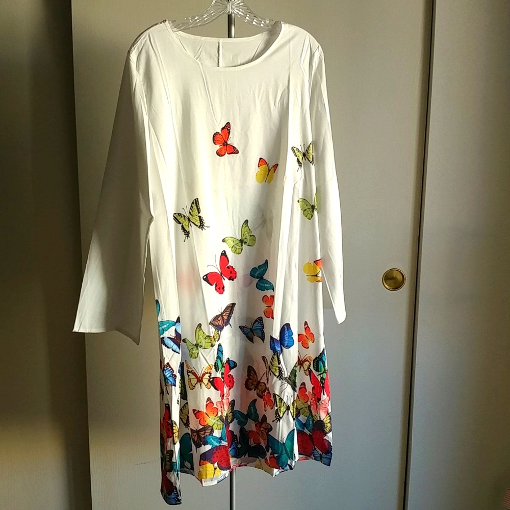 NWOT! Shift Dress 🌺🌸🌷